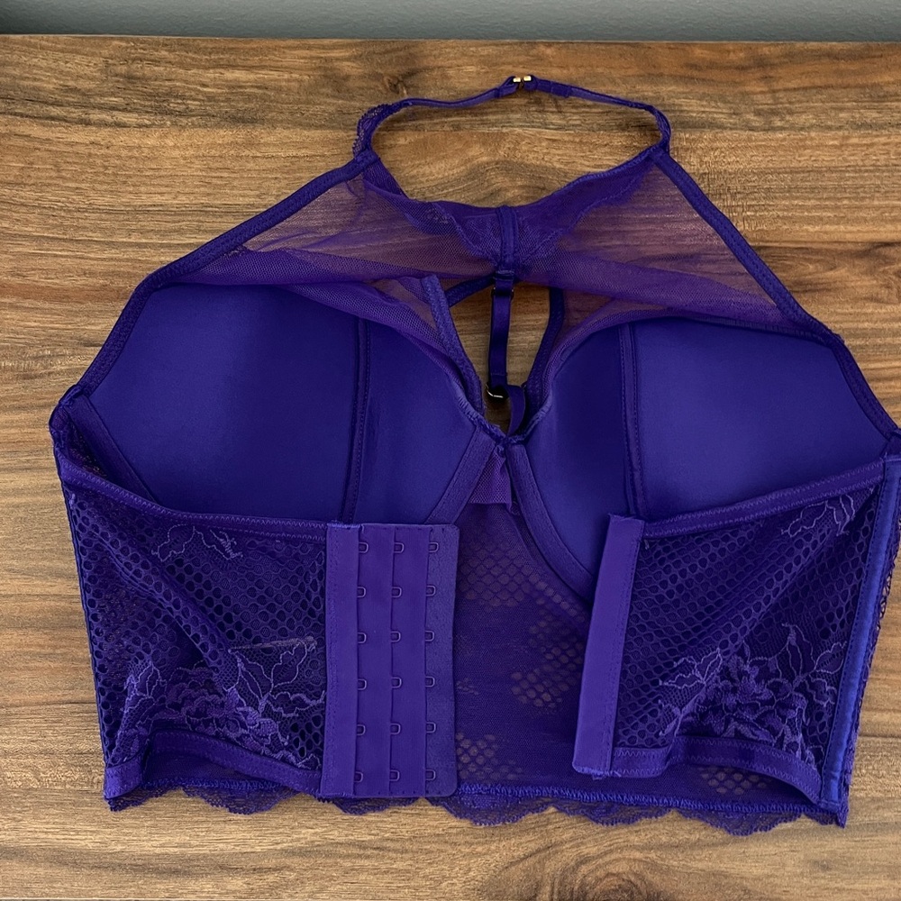 Victoria’s Secret very sexy corset top - Picture 4 of 7